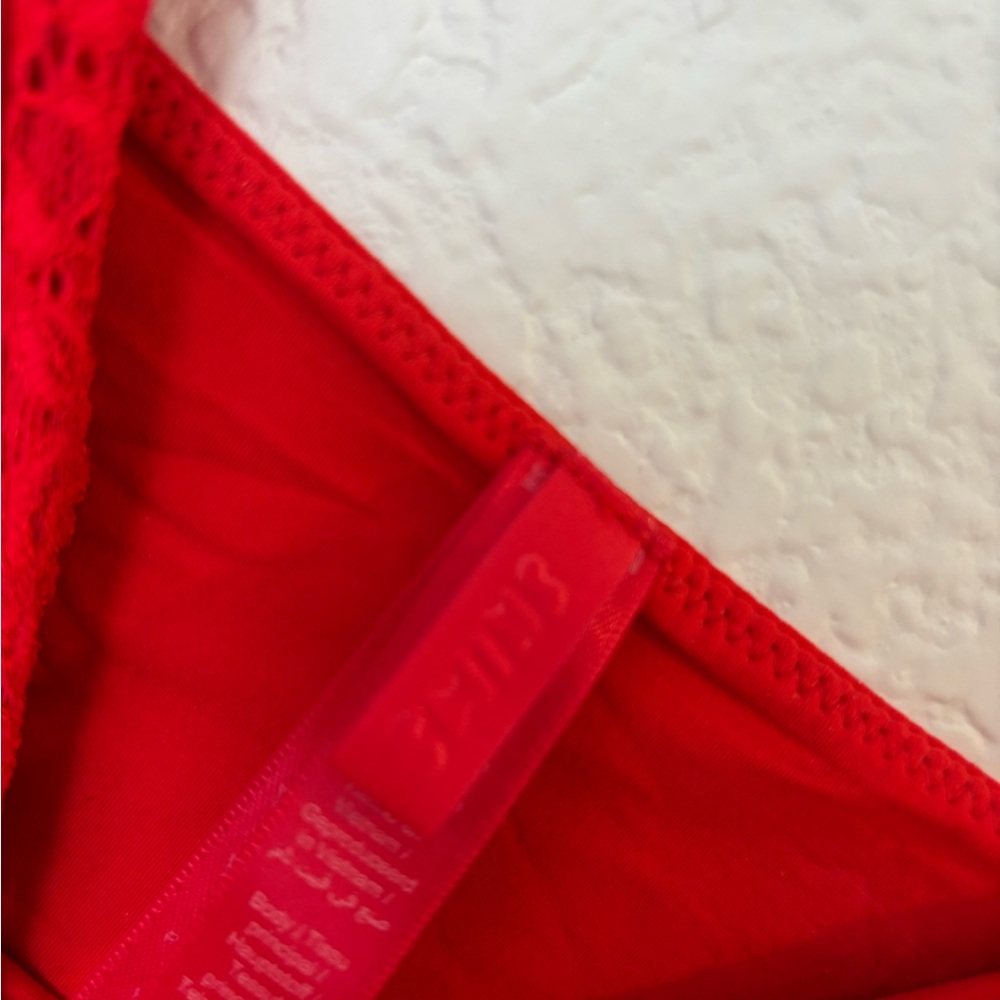 SKIMS Red Lace Trim Camisole - Picture 3 of 5